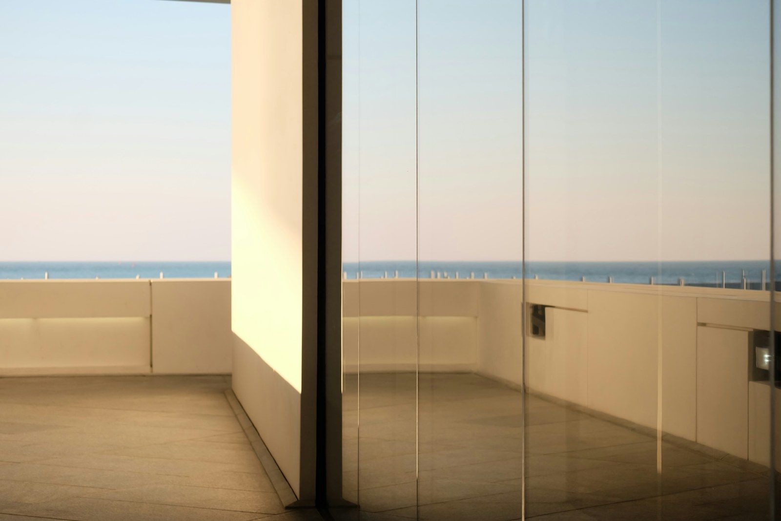 Portafinestra vetrata su terrazzo